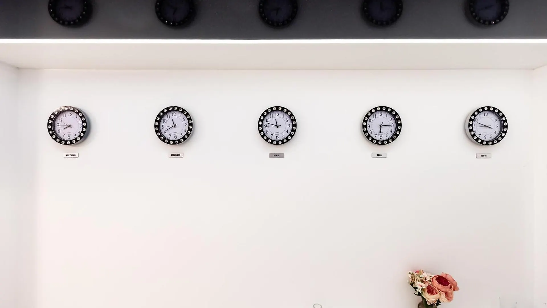 אכסניה Bucharest Studios Berlin Room