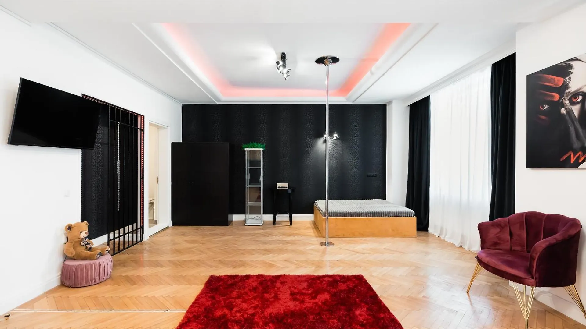 Bucharest Studios Berlin Room
