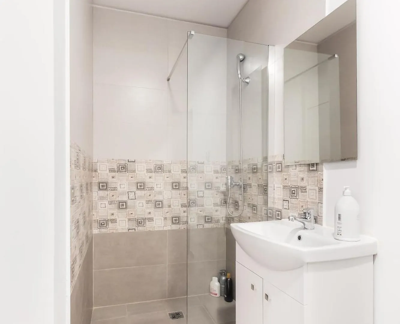 Vandrerhjem Bucharest Studios Berlin Room